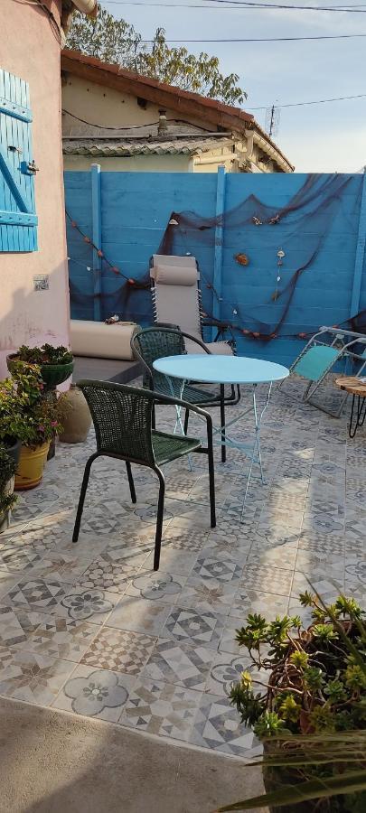 Une Maison Sur Une Presqu'Ile Port-Saint-Louis-du-Rhône Eksteriør billede